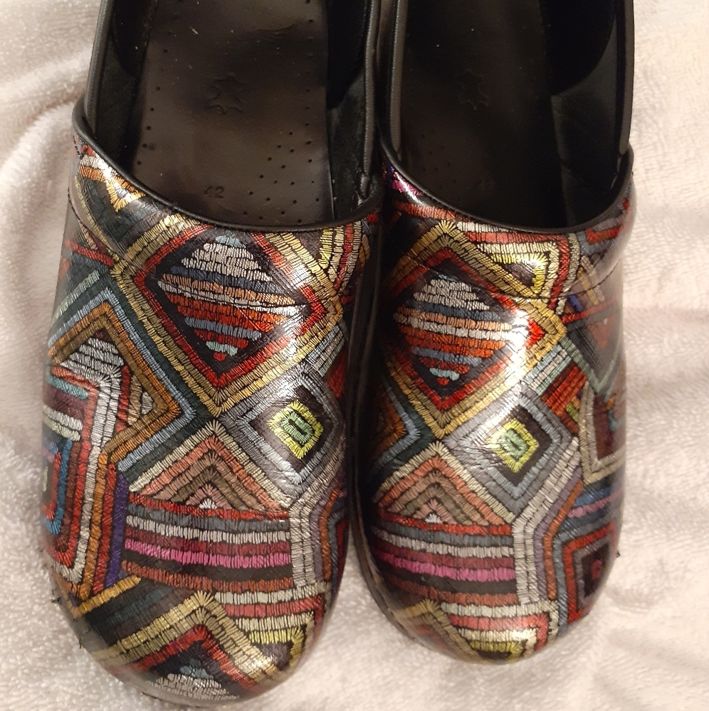 Worn Dansko clogs size 42